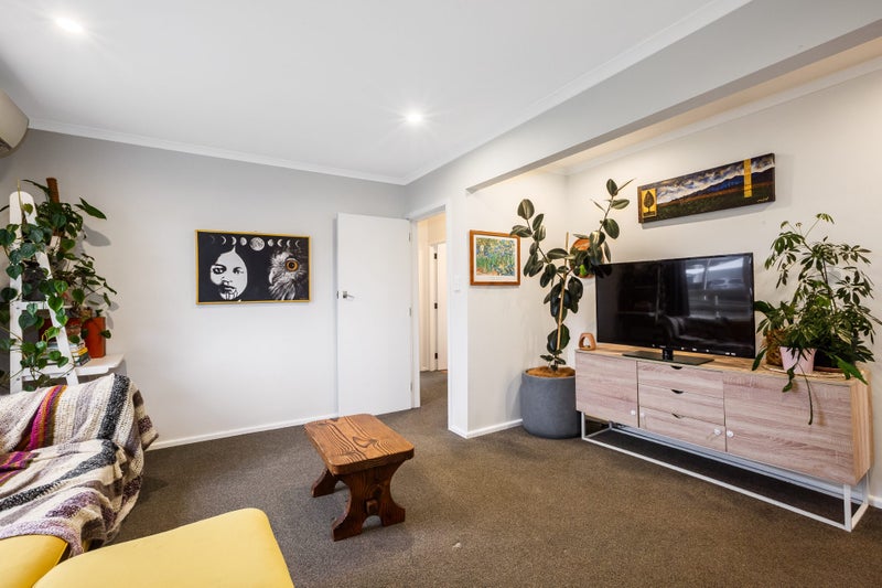 32 Ruthven Road, Wainuiomata, Lower Hutt - Carousel 2