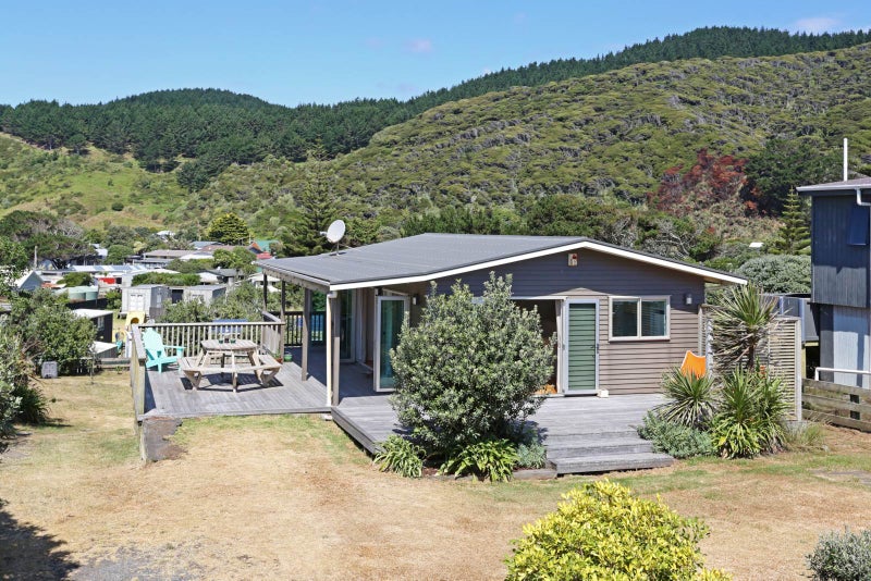 20 Ocean View Road, Tuakau - Carousel 1