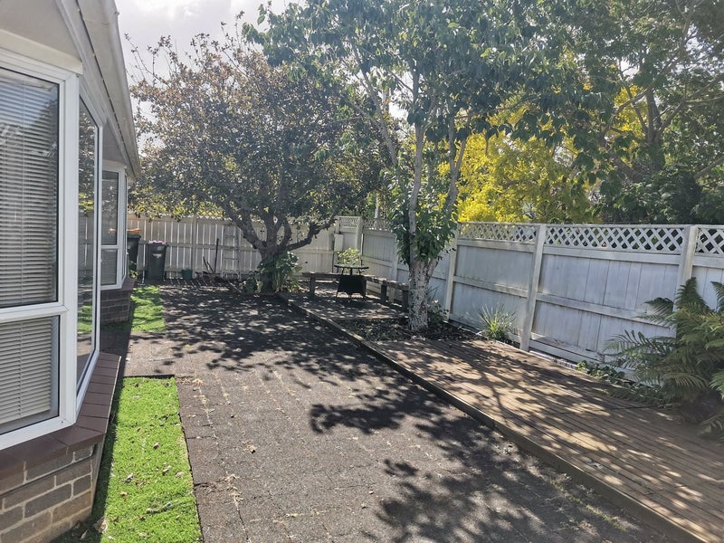 21 Highwic Avenue, Epsom, Auckland - Carousel 13