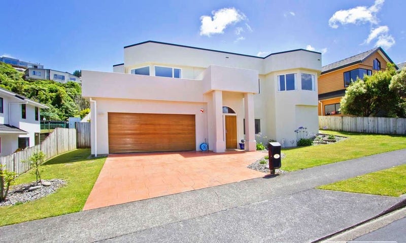 79 Redvers Drive, Belmont, Lower Hutt - Carousel 1
