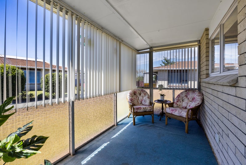 2/83 Clawton Street, Westown, New Plymouth - Carousel 2
