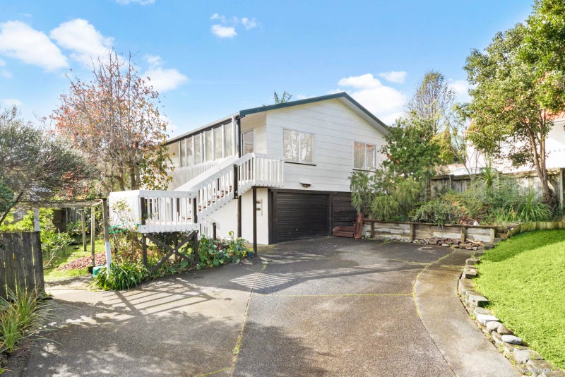 33 Sungrove Rise, Sunnyvale, Auckland - Carousel 2