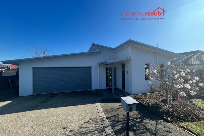 8 Phoebe Place, Richmond - Carousel 2