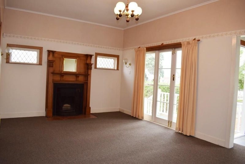 43 Pilkington Road, Panmure, Auckland - Carousel 2