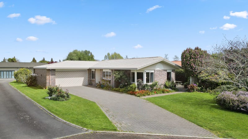 26 Halcione Close, Flagstaff, Hamilton - Carousel 27