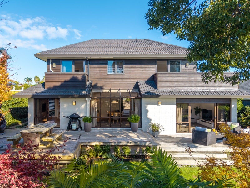 202 Whitford Road, Shamrock Park, Auckland - Carousel 1
