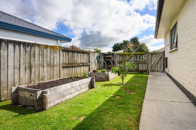 1 Rose Place, Awapuni, Palmerston North - Carousel 33