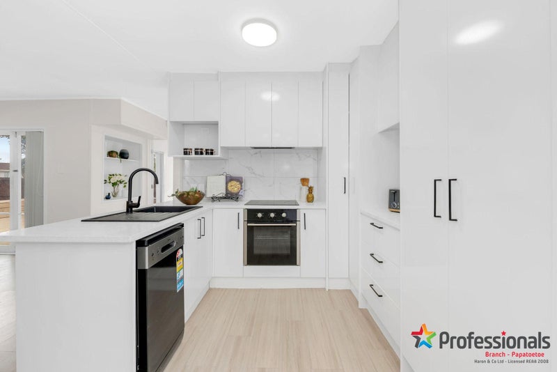 39 Cottingham Crescent, Mangere East, Auckland - Carousel 2