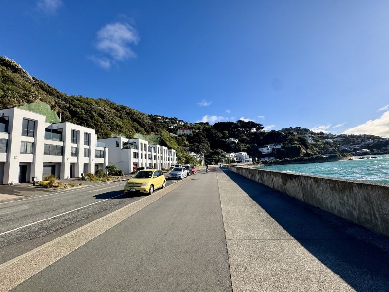 10/148 Evans Bay Parade, Roseneath, Wellington - Carousel 20