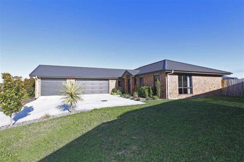 28 Tallentire Crescent, Huntington, Hamilton - Carousel 14