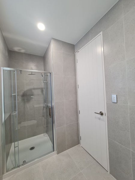 2/532 Glenfield Road, Glenfield, Auckland - Carousel 8