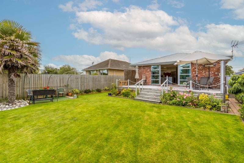 142 Union Street, New Brighton, Christchurch - Carousel 1