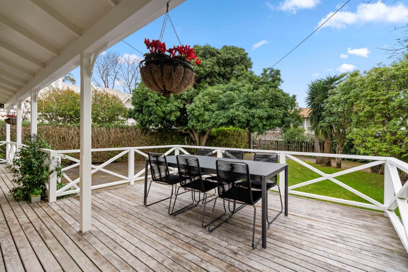 36A Cheltenham Road, Devonport, Auckland - Carousel 2