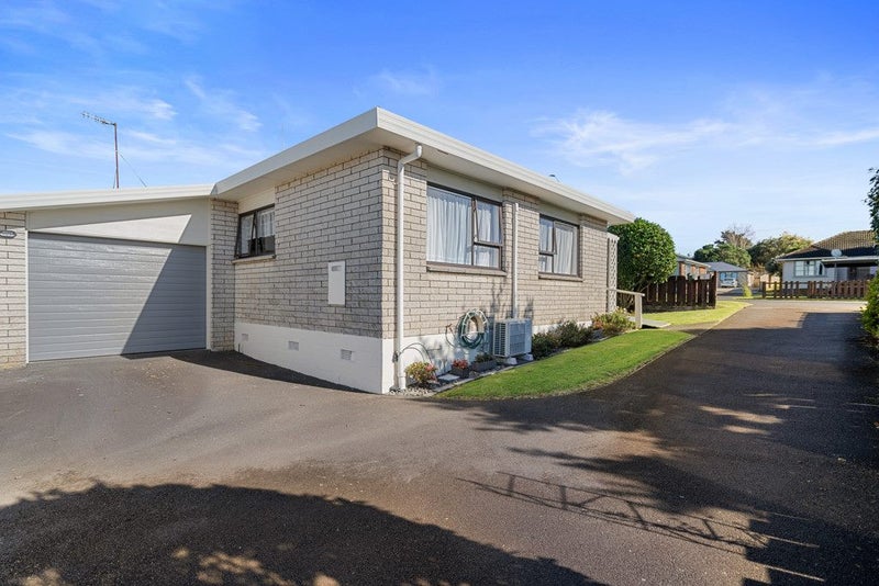 40A Cambridge Road, Judea, Tauranga - Carousel 1