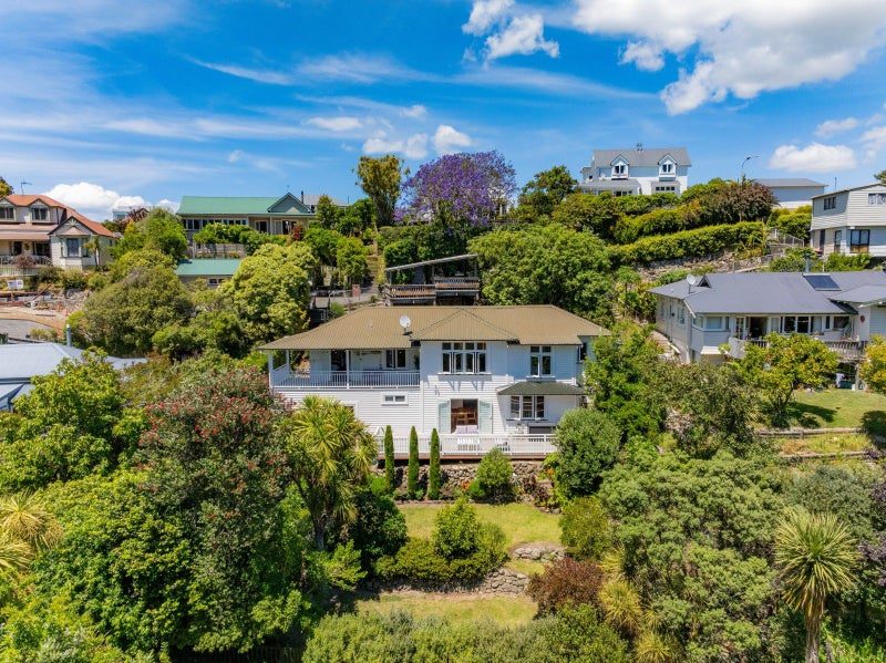 23 Lighthouse Road, Bluff Hill, Napier - Carousel 22
