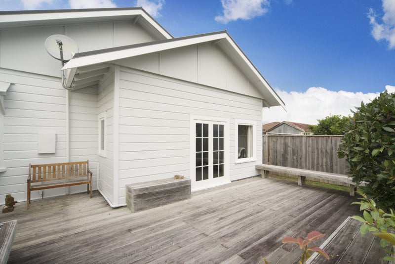 2 Beresford Street, Takaro, Palmerston North - Carousel 8