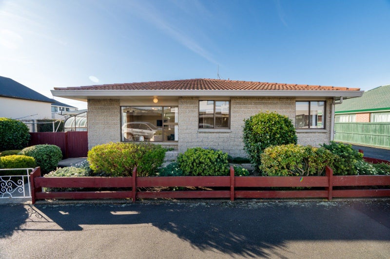 27A Prince Albert Road, Saint Kilda, Dunedin - Carousel 1