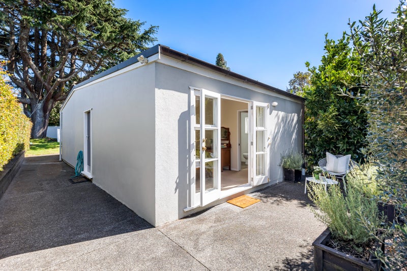 11 Brookland Place, Remuera, Auckland - Carousel 6