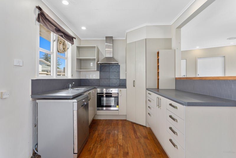 14 Lord Cobham Avenue, Whakatane, Whakatane - Carousel 2