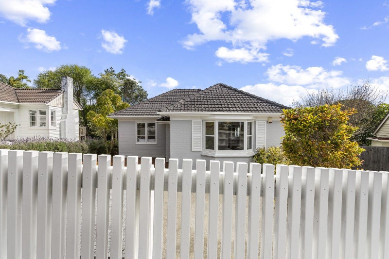 45 Tirotai Crescent, Westmere, Auckland - Carousel 2