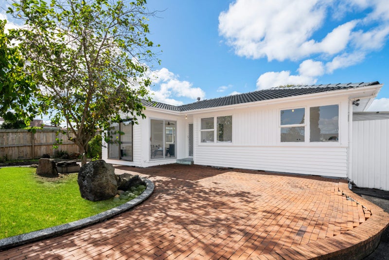 41 Takapu Street, Henderson, Auckland - Carousel 1