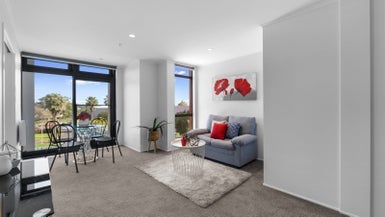 1E/30 Westward Hollow, GLEN EDEN, AUCKLAND - Carousel 1