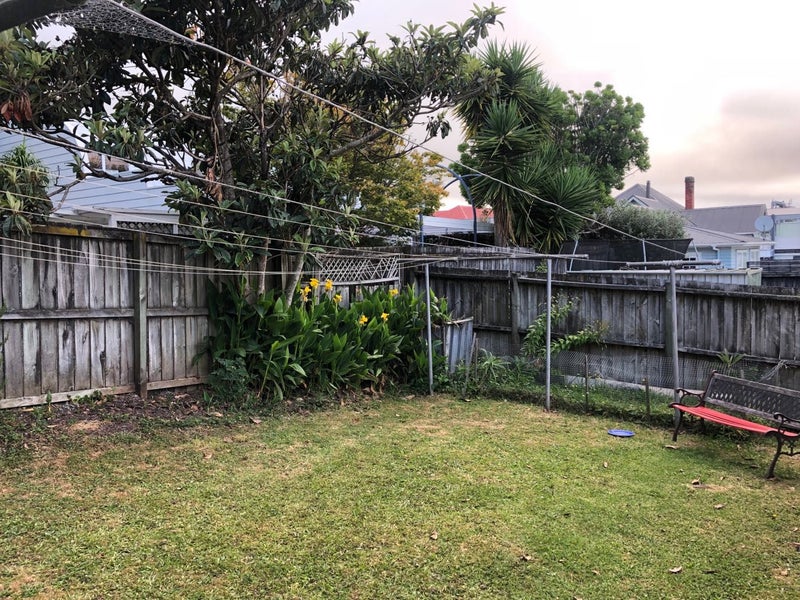 16A Wolseley Street, Morningside, Auckland - Carousel 9