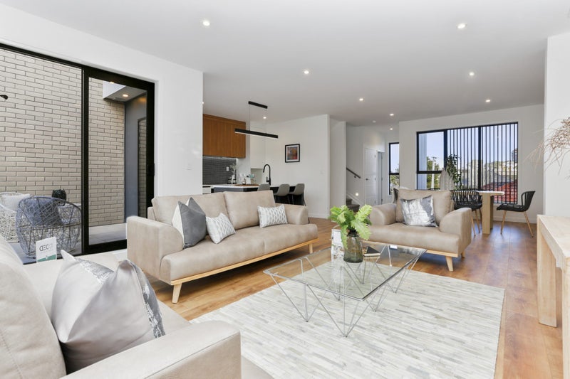 48 John Davis Road, Mount Roskill, Auckland - Carousel 2