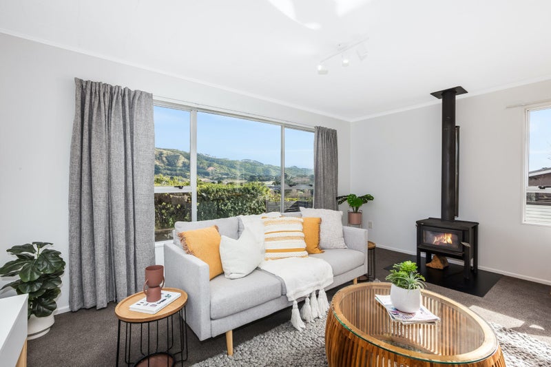 18B Apple Terrace, Ranui, Porirua - Carousel 2