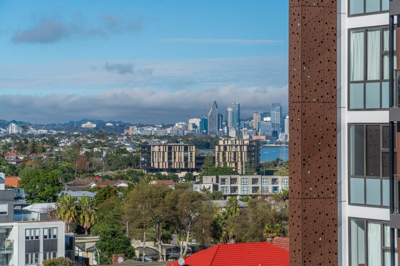 4H/15 Auburn Street, Takapuna, Auckland - Carousel 2