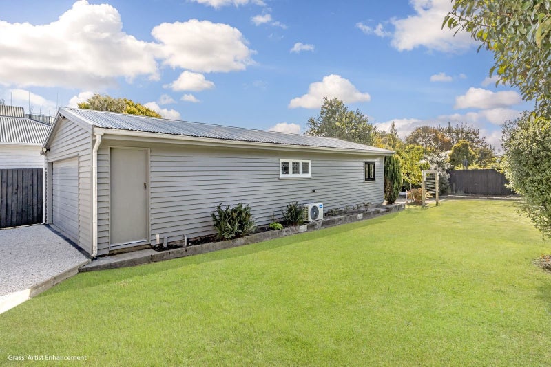 42 Windermere Road, Papanui, Christchurch - Carousel 12