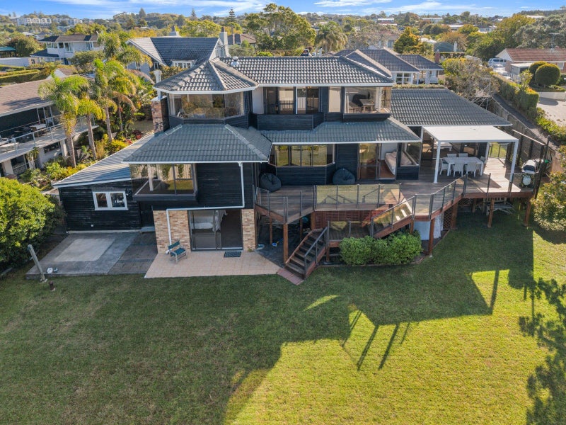 303 Riddell Road, Glendowie, Auckland - Carousel 23