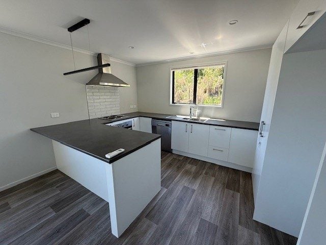 16 Wrybill Way, Welcome Bay, Tauranga - Carousel 2