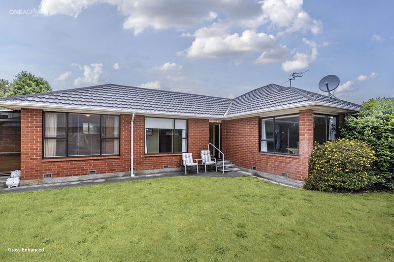 1B Sylvia Street, Parklands, Christchurch - Carousel 1