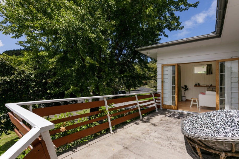 13 Seddon Crescent, Whataupoko, Gisborne - Carousel 1