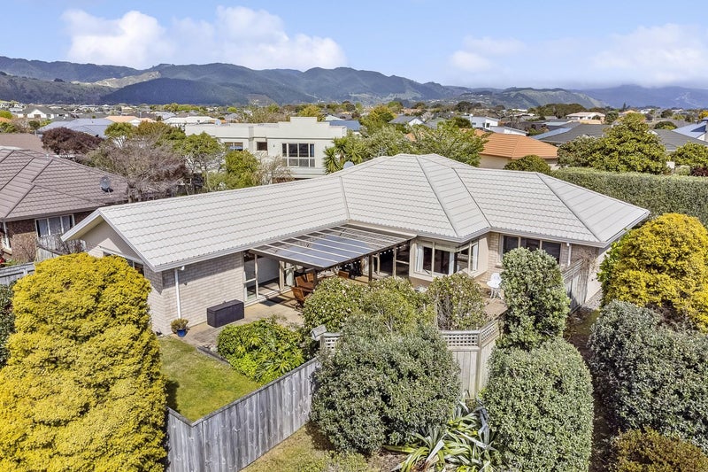 1 Monterosso Place, Paraparaumu Beach, Paraparaumu - Carousel 2
