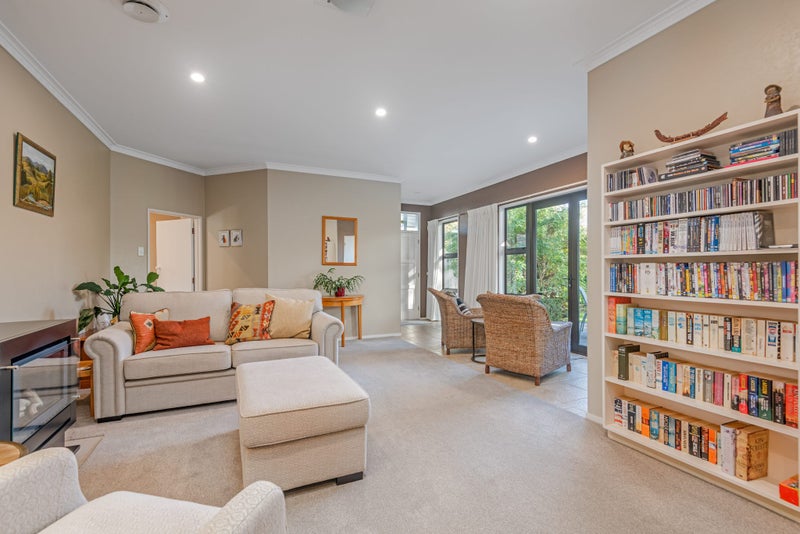 205A Victoria Avenue, Hokowhitu, Palmerston North - Carousel 2