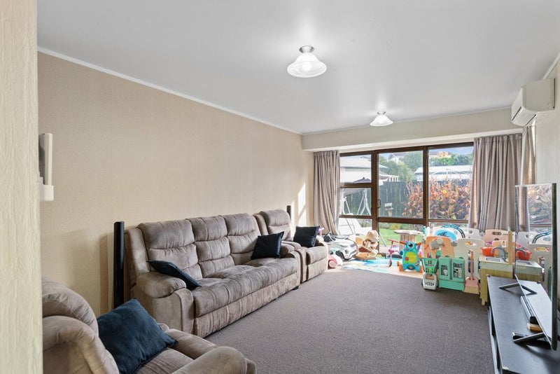 1A Radiata Street, Fairview Downs, Hamilton - Carousel 2