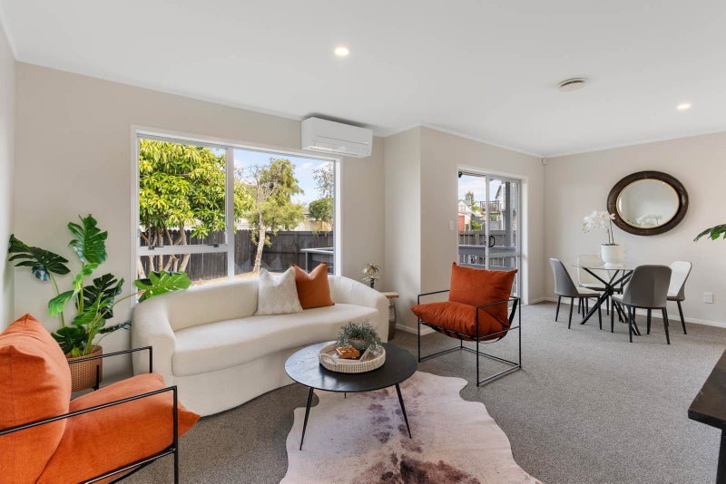 20 Halyard Place, Te Atatu Peninsula, Auckland - Carousel 2