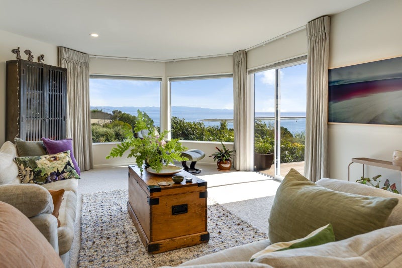 42 Fifeshire Crescent, Stepneyville, Nelson - Carousel 1