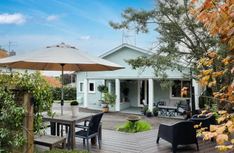 18 Boundary Road, Claudelands, Hamilton - Carousel 2