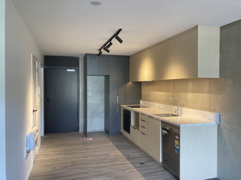 514/21 King Street, Mount Cook, Wellington - Carousel 2