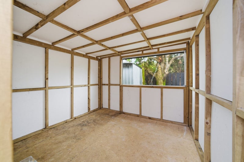 37A Range View Road, Mount Albert, Auckland - Carousel 29
