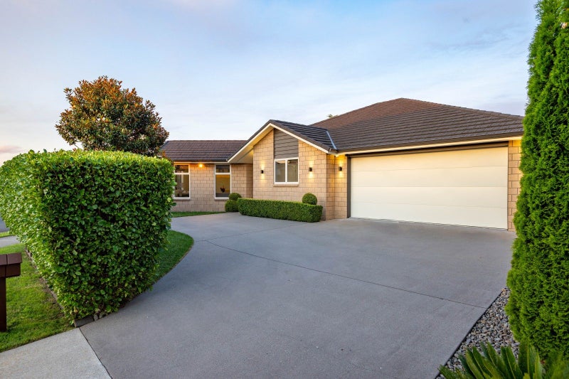 13 Roy Hilton Drive, Flagstaff, Hamilton - Carousel 1