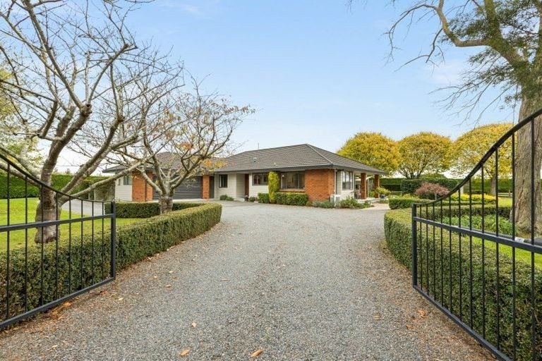 98 Crystall Road, Pakipaki, Hastings - Carousel 1