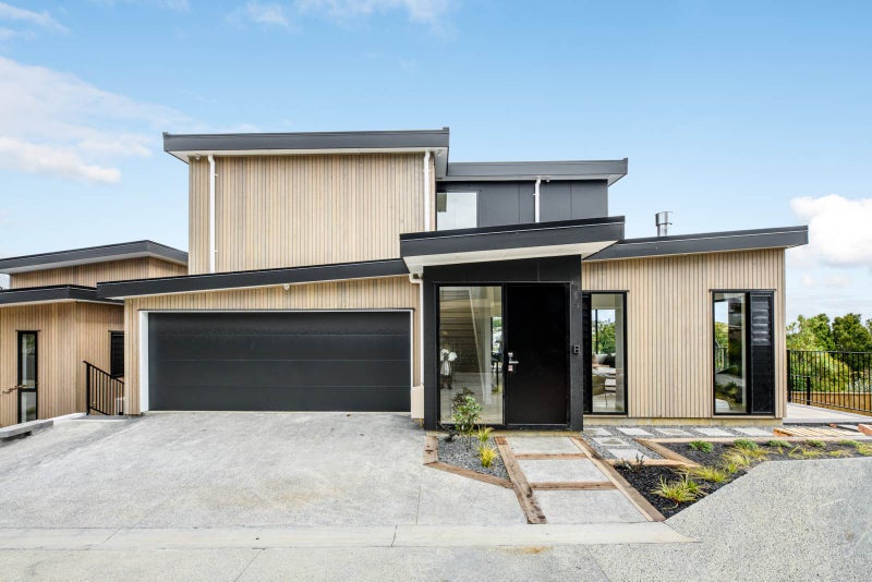 40C Takitimu ST, Orakei, Auckland - Carousel 1