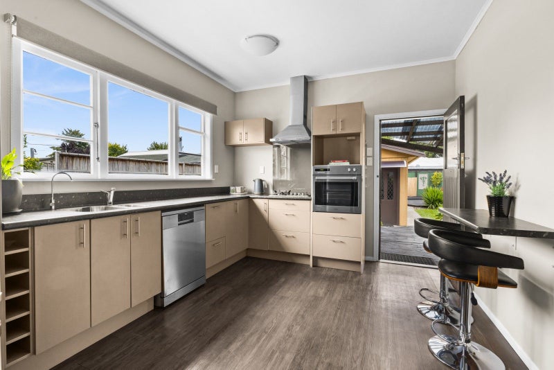 913 Florence Street, Raureka, Hastings - Carousel 1