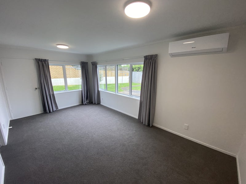 4/21 Clonbern Road, Remuera, Auckland - Carousel 2