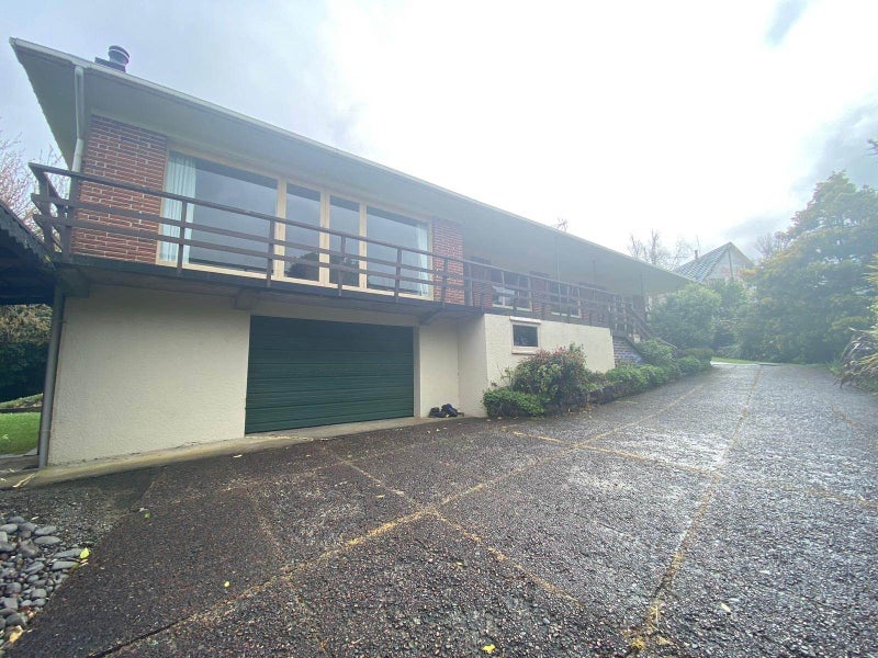 73A Cockle Bay Road, Cockle Bay, Auckland - Carousel 1