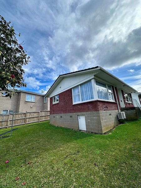 2/38 Knightsbridge Drive, Forrest Hill, Auckland - Carousel 12